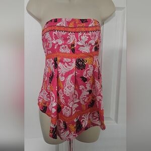 SHEIN Pink and White Patterned Fabric